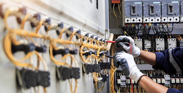 Professional Electrician technician working in Rankin, PA